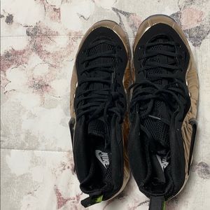 Men shoes never worn